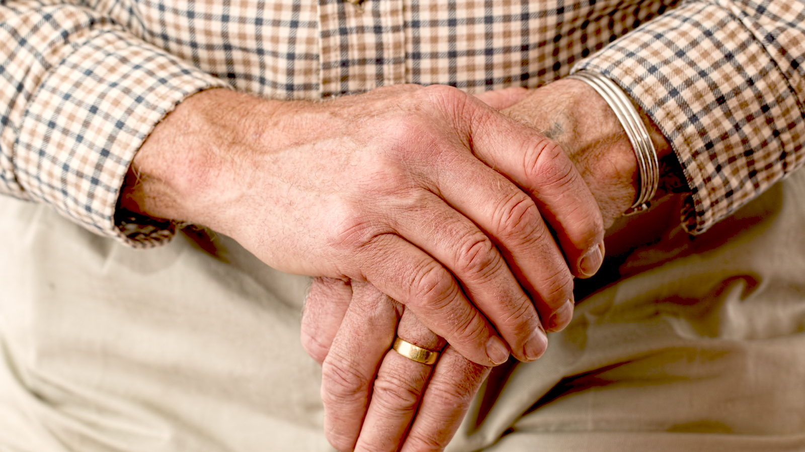 hands of senior citizen